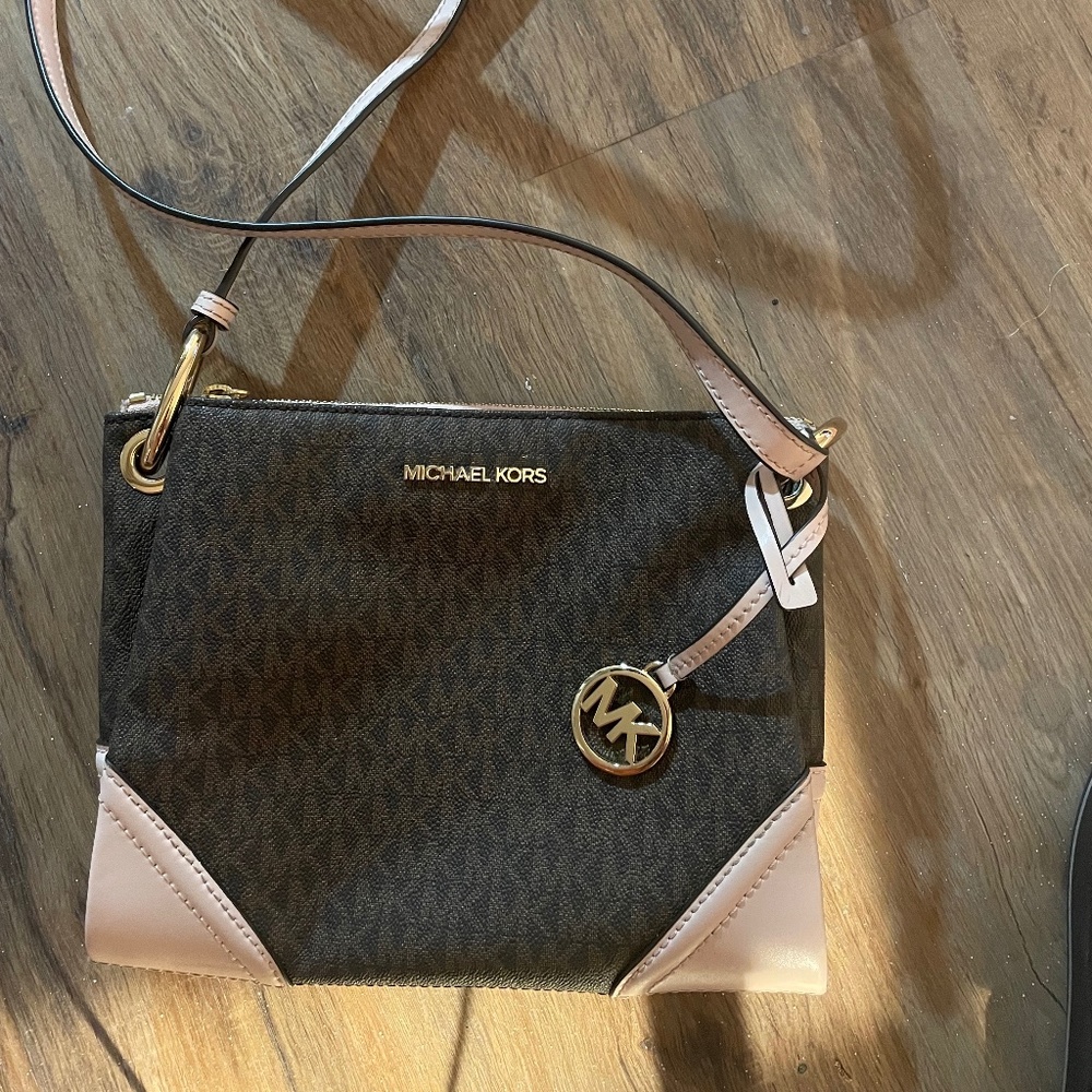 MICHAEL KORS PURSE